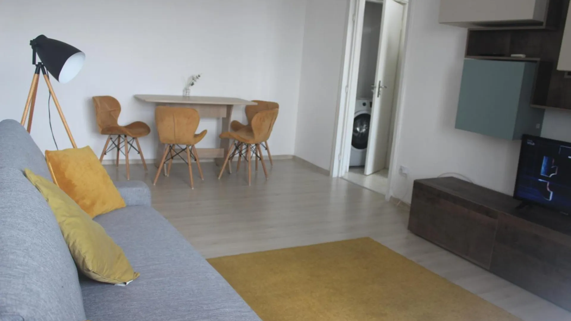 Cozy Apartment At Gara De Nord Bucharest Romania